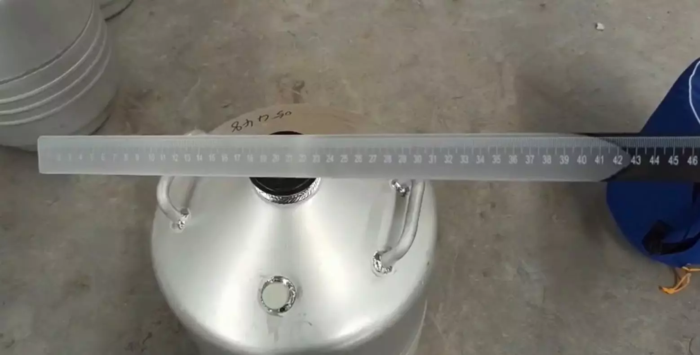 Cryogenic measuring stick